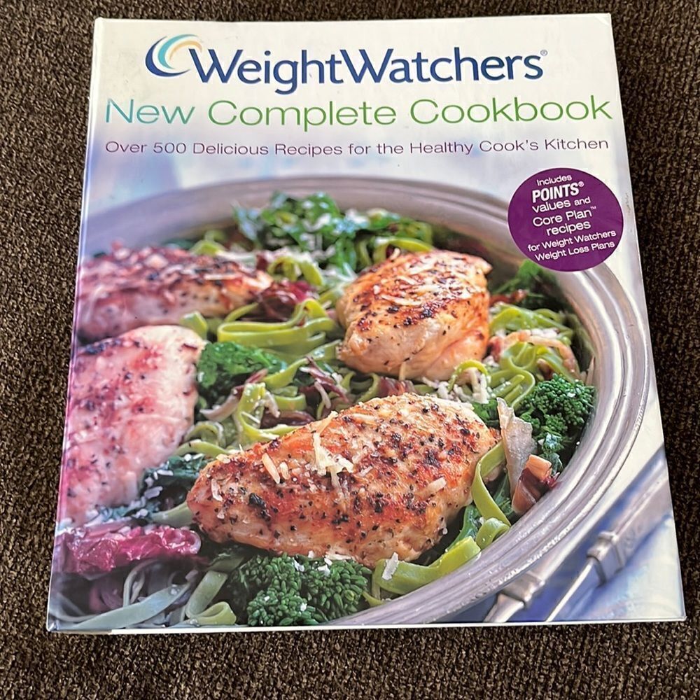 Vintage 2006 Weight Watchers Colorful 452- Page Cookbook w/  Endless Recipe- NEW